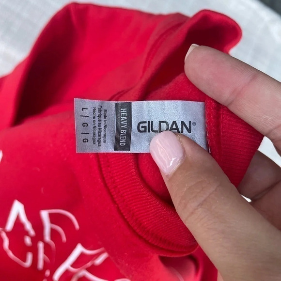 MERRY CHEER - Women's Screen Print on Gildan Crewneck Sweatshirt - Sz. L - Picture 2 of 2